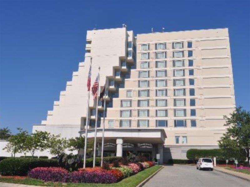 Hotel Renaissance Concourse Airport Atlanta